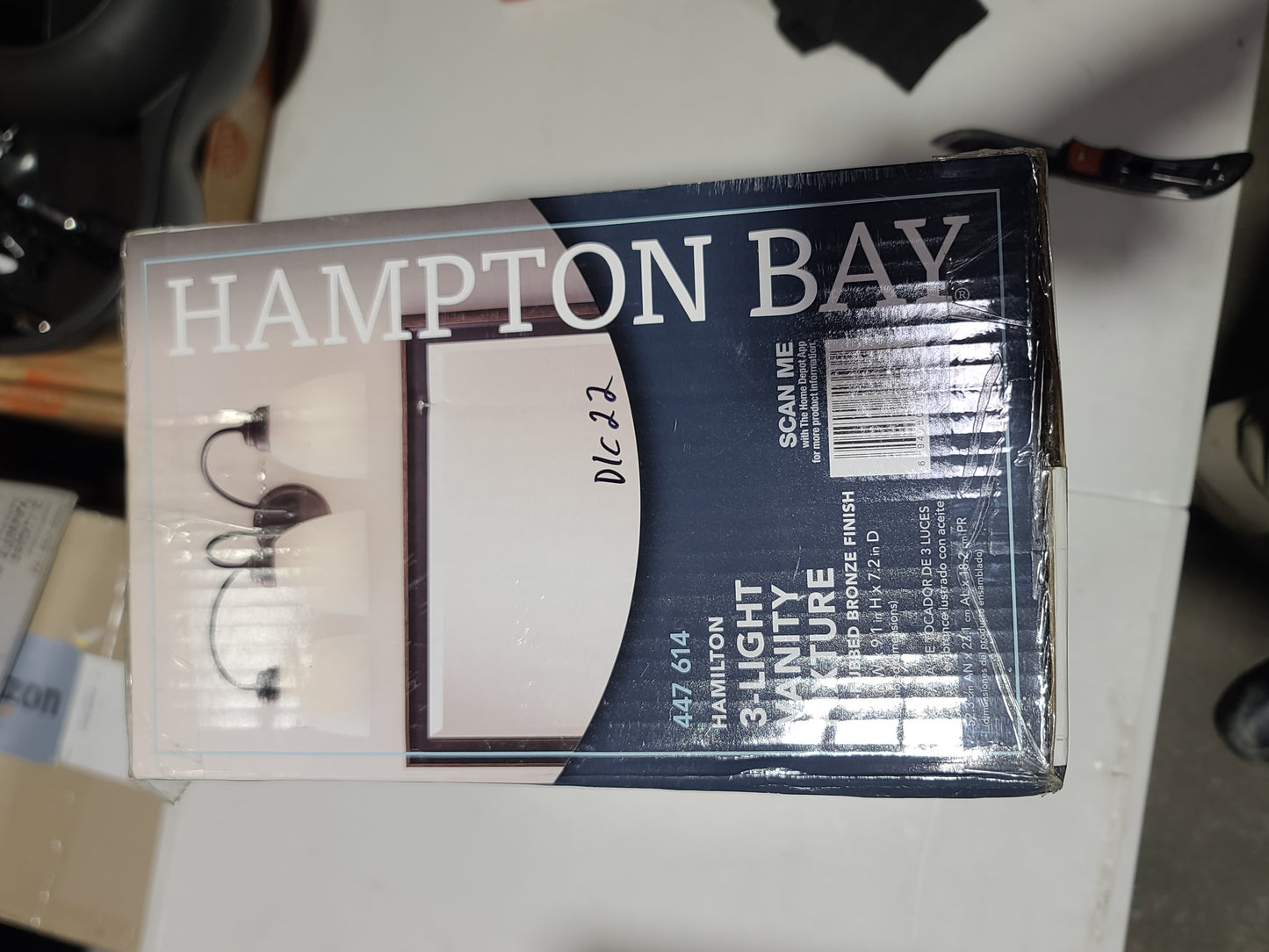 3 light vanity fixture